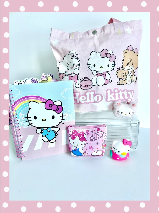 Sanrio Handbags - 💝(HK397) Hello Kitty Adorable 5-Piece Tote Bag Bundle!